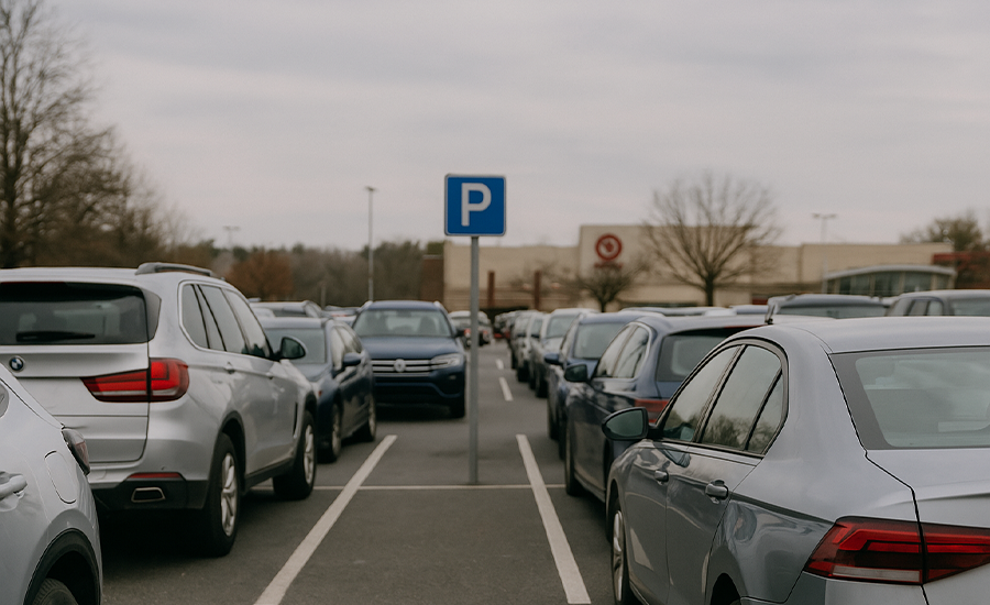 Pre-Booking vs On-the-Spot Parking: Which Saves More Money?